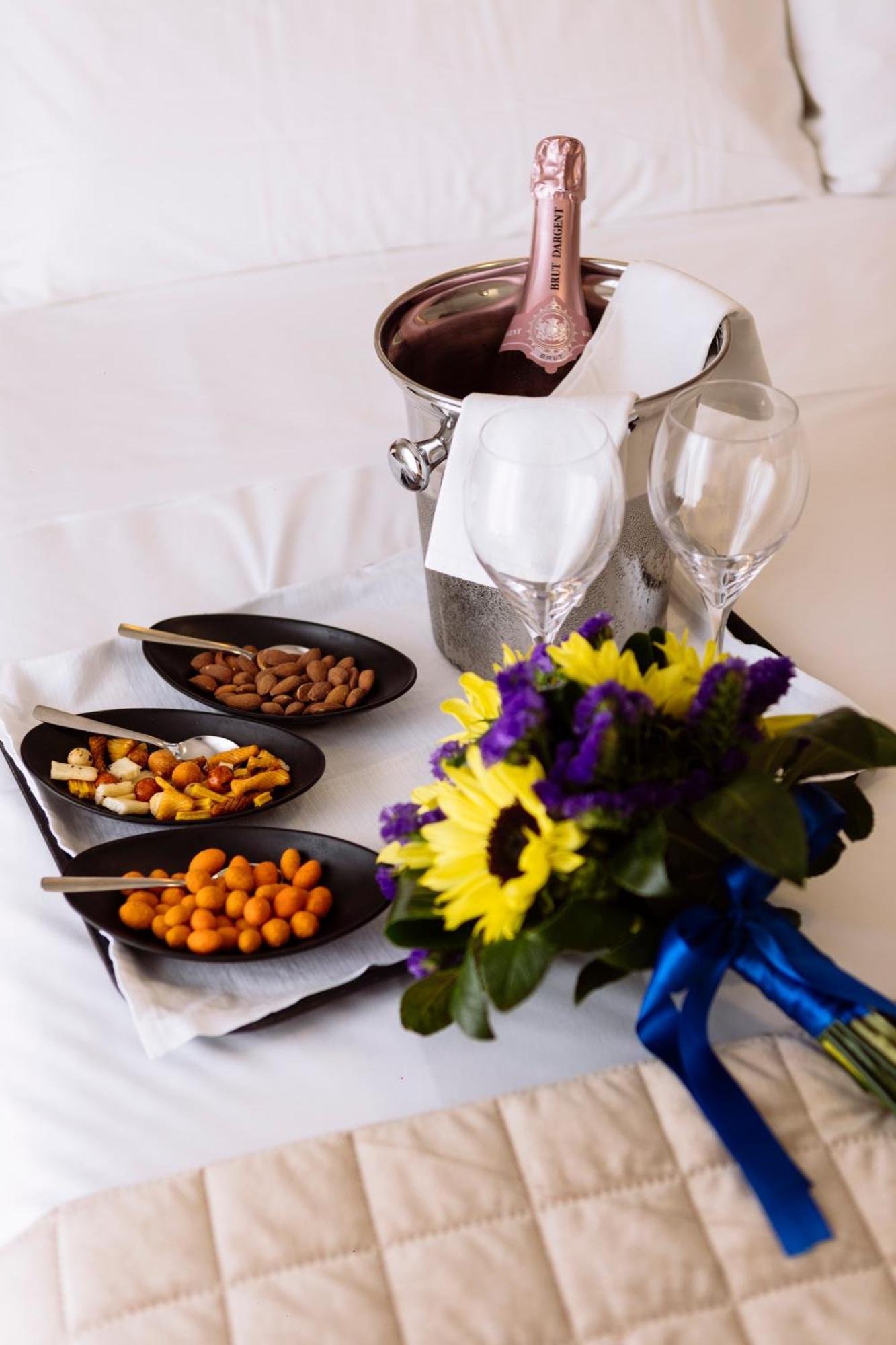 Hotel Leon - Ristorante Al Cavallino Rosso San Giovanni Rotondo Eksteriør bilde